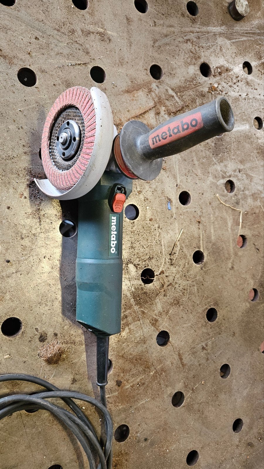 Metabo W750-125 Haakse Slijper - Z.G.A.N., Ophalen of Verzenden, Zo goed als nieuw, 700 tot 1000 watt, Haakse handslijpmachine