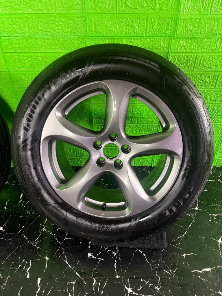 Originele Alfa Romeo Stelvio Velgen 18” zomer set 5x110 156, Auto-onderdelen, Banden en Velgen, Niet ingevuld, 18 inch, Gebruikt