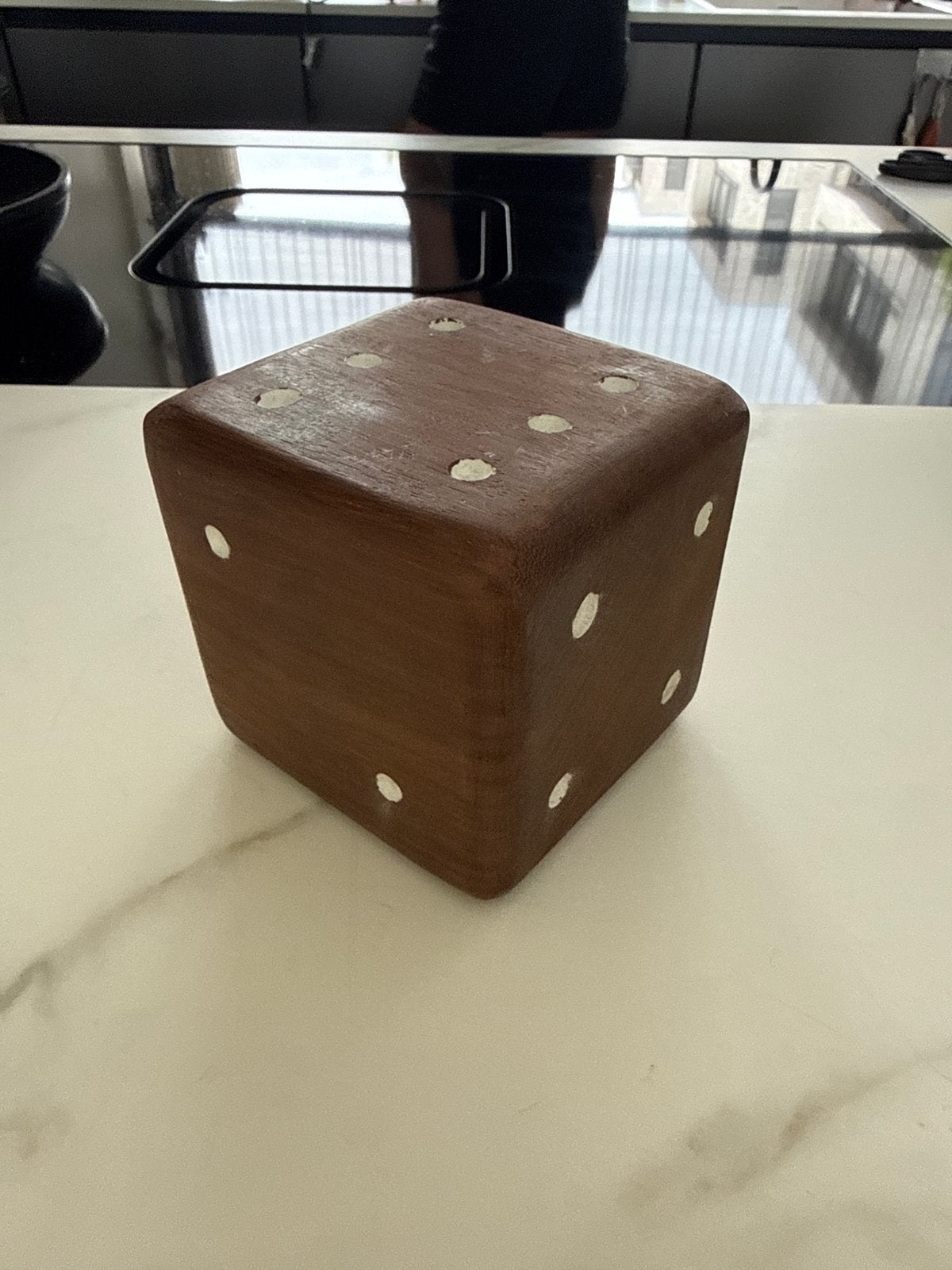 Decoratieve houten dobbelsteen, Ophalen, Gebruikt