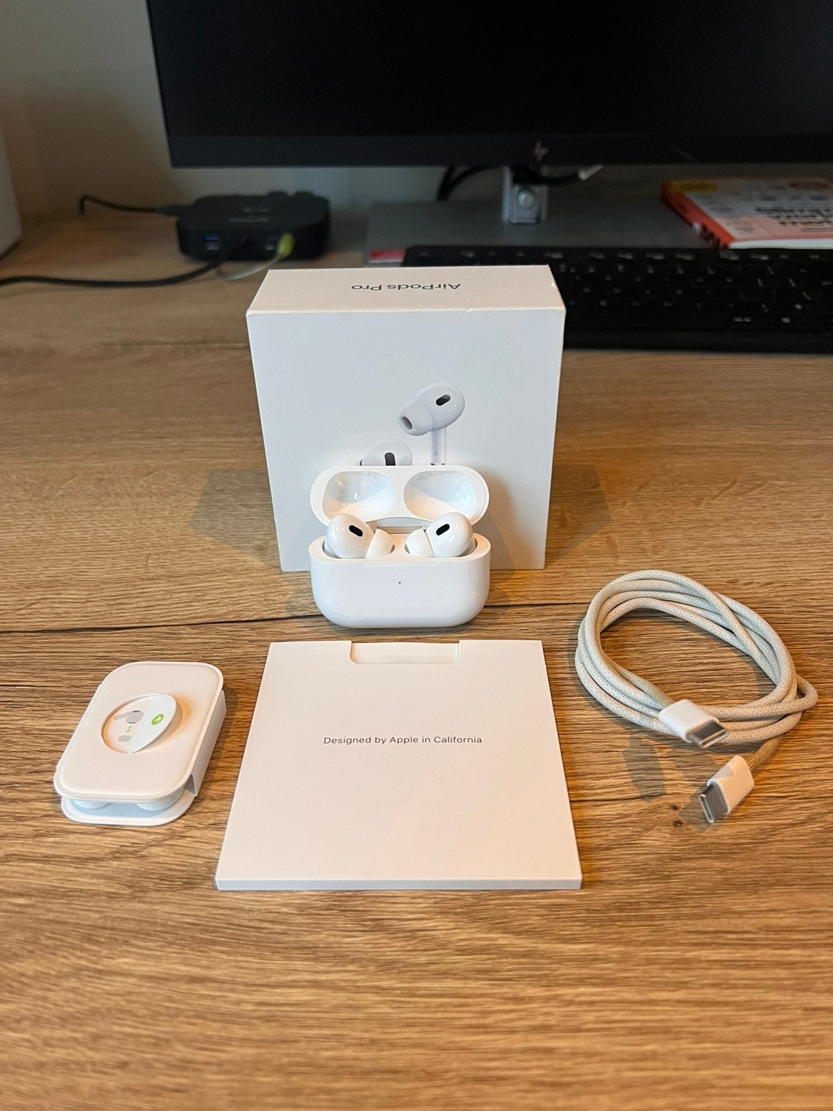 Originele Apple AirPods Pro 2 (Met Doos en toebehoren), Telecommunicatie, Ophalen, Bluetooth, Zo goed als nieuw, Apple
