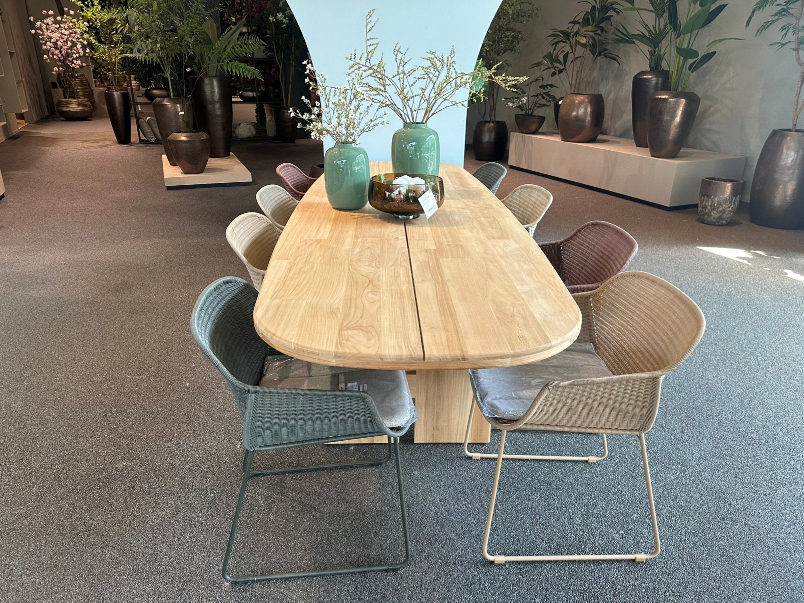 BOREK CALORBA TEAK TAFEL + TARAZONA CHAIR 8x, Ophalen of Verzenden, Zo goed als nieuw, Teakhout