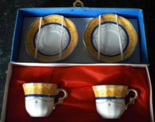 KADO SETS * KOP EN SCHOTELS * 2 X NIEUW * In Doos *, Verzenden, Nieuw, Overige stijlen, Kop(pen) en/of Schotel(s)