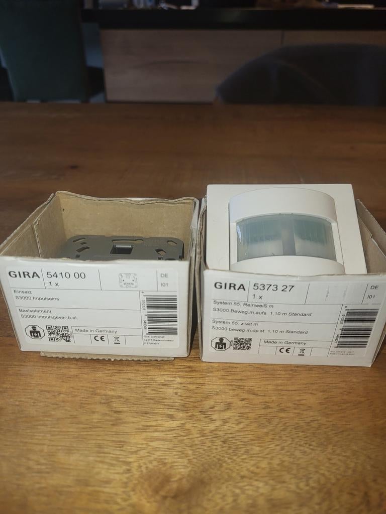 Gira bewegingsmelder en basiselement 40€ ps, Ophalen of Verzenden, Nieuw, Overige typen