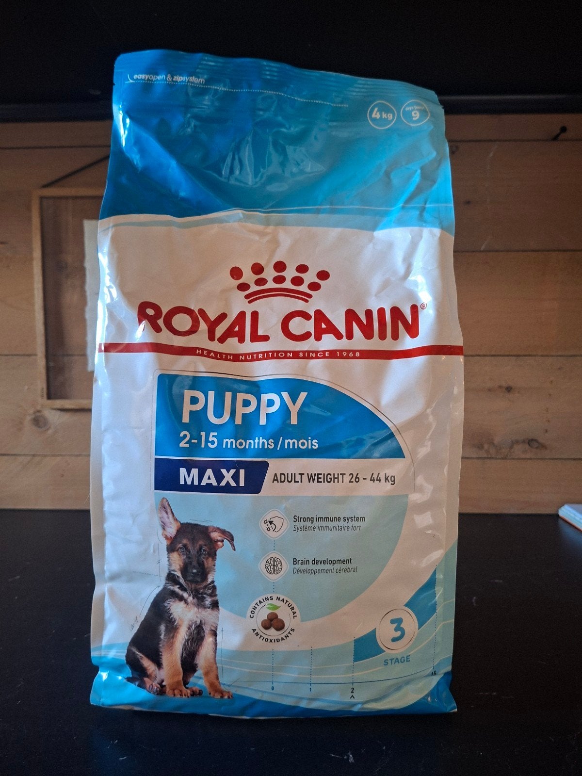 Nieuwe zak Royal Canin puppy maxi. Inhoud: 4 kg, Dieren en Toebehoren, Dierenvoeding, Ophalen of Verzenden, Hond