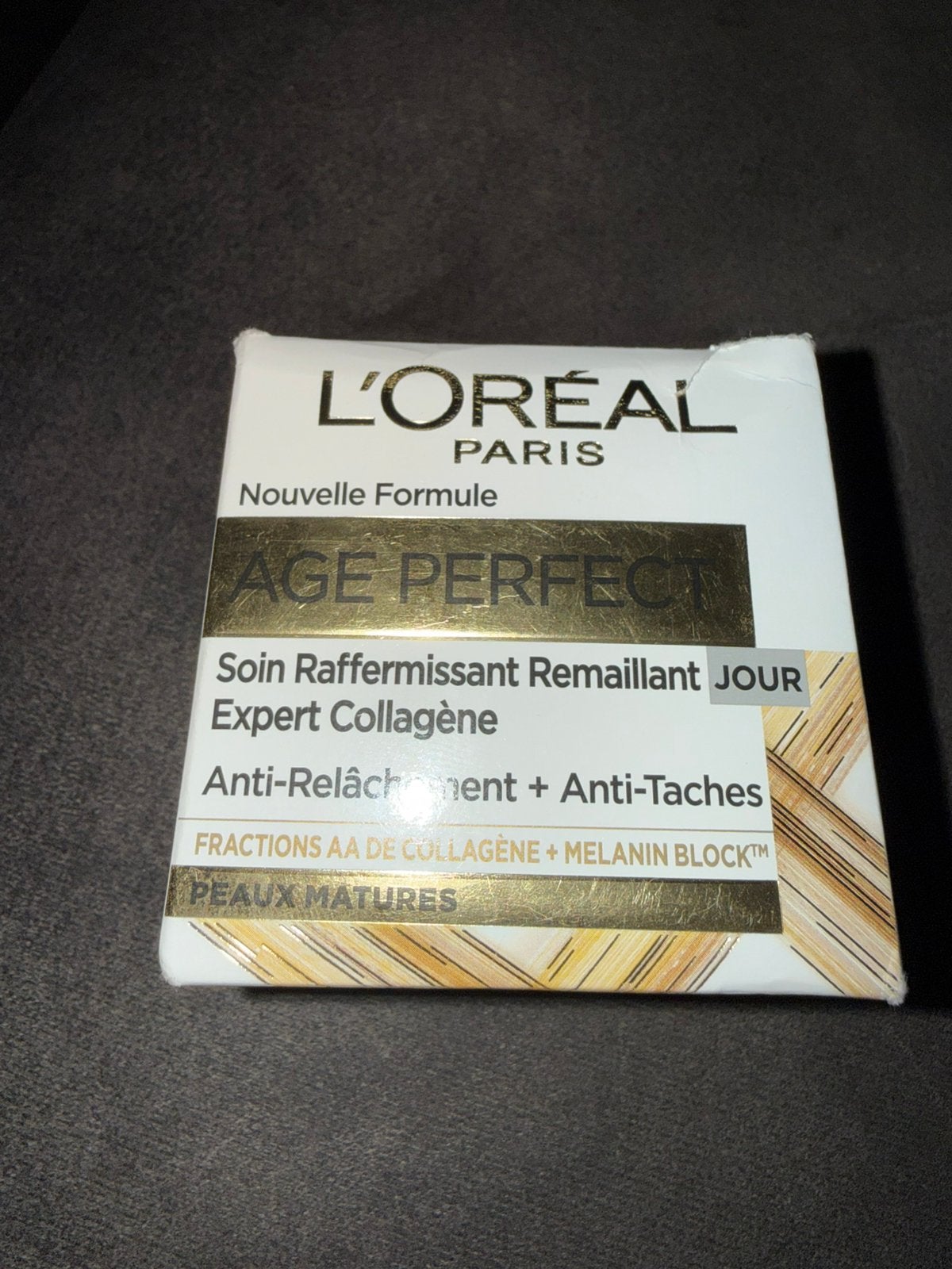 L'Oréal paris age perfect dagcream, Ophalen of Verzenden, Zo goed als nieuw, Gehele gezicht