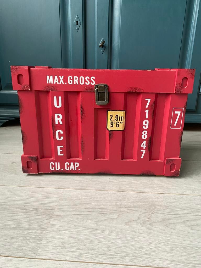 Stoere rode kist, Ophalen of Verzenden, Zo goed als nieuw, Minder dan 50 cm