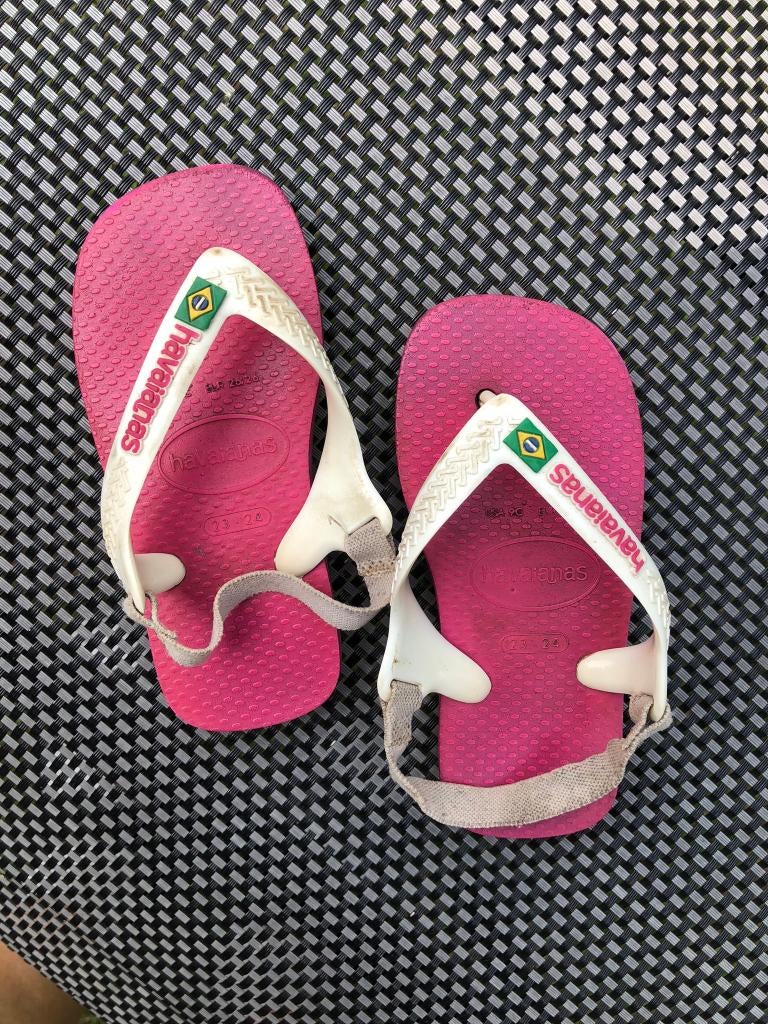 Havaianas slippers maat 23, Kinderen en Baby's, Kinderkleding | Schoenen en Sokken, Gebruikt, Meisje, Overige typen, Ophalen of Verzenden
