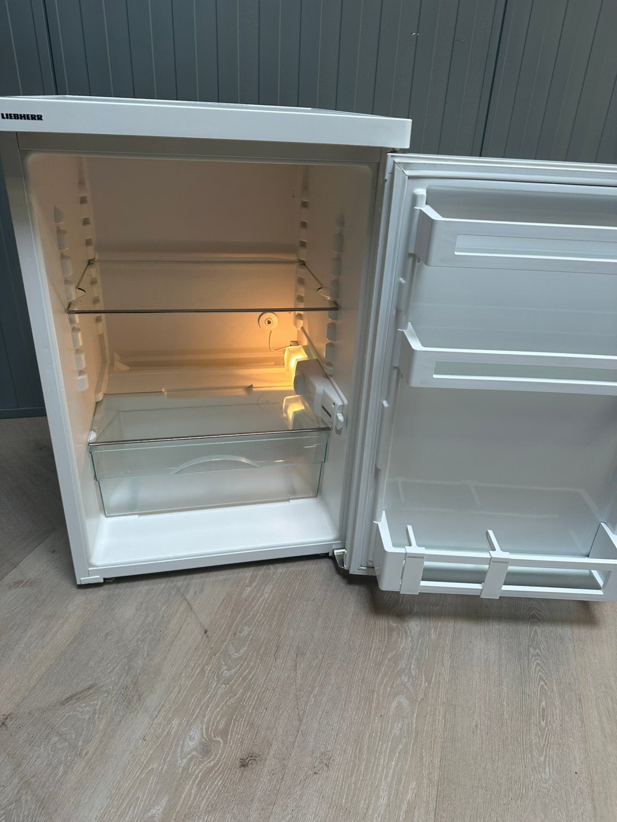 Liebherr A+ Koelkast Inclusief Garantie&Bezorging, Witgoed en Apparatuur, Koelkasten en IJskasten, Ophalen, Zonder vriesvak, Minder dan 85 cm