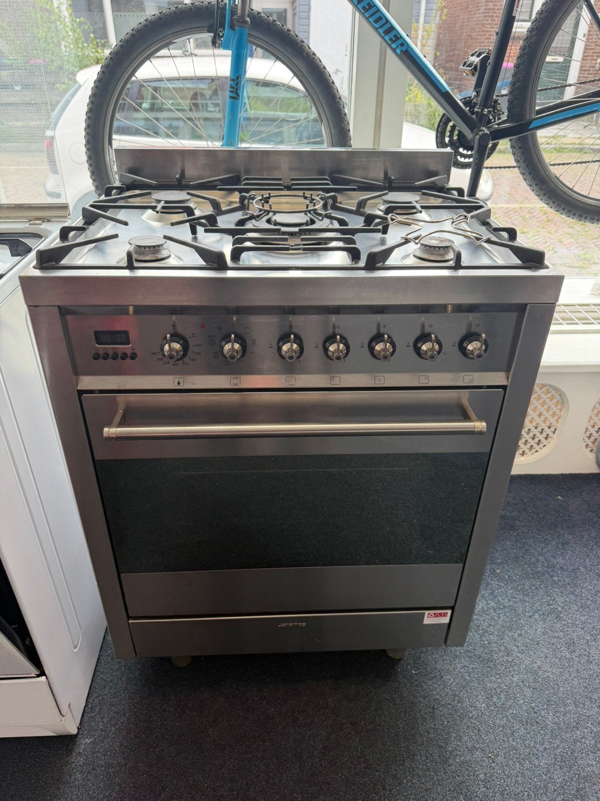 Smeg 5 pits gasfornuis incl garantie&bezorgen, Ophalen, Nl, Gebruikt, 60 cm of meer