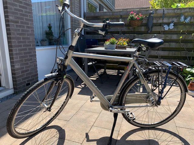 Gazelle herenfiets ultralicht 57 cm, Fietsen en Brommers, Fietsen | Heren | Herenfietsen, Ophalen, Gebruikt, Velgrem, Versnellingen