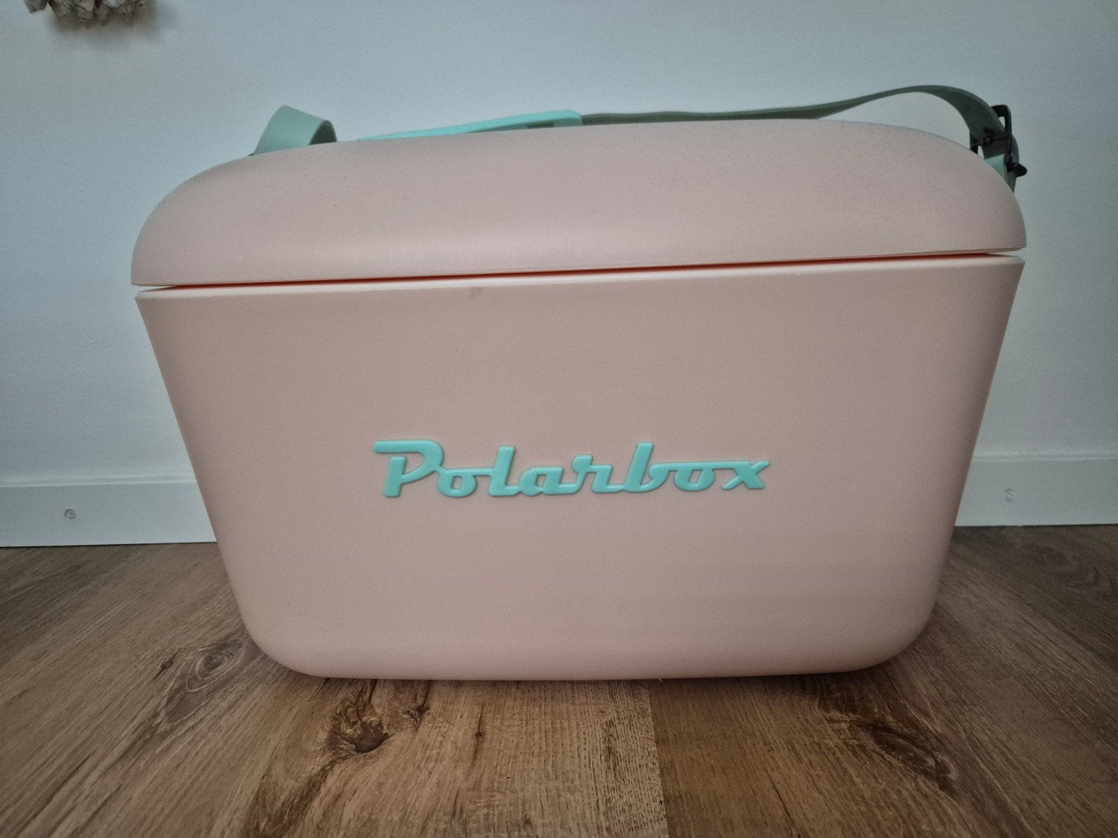 Polarbox Koelbox - Roze met mintgroene accenten (ongebruikt), Caravans en Kamperen, Ophalen, Zo goed als nieuw, Koelbox, Koelelement
