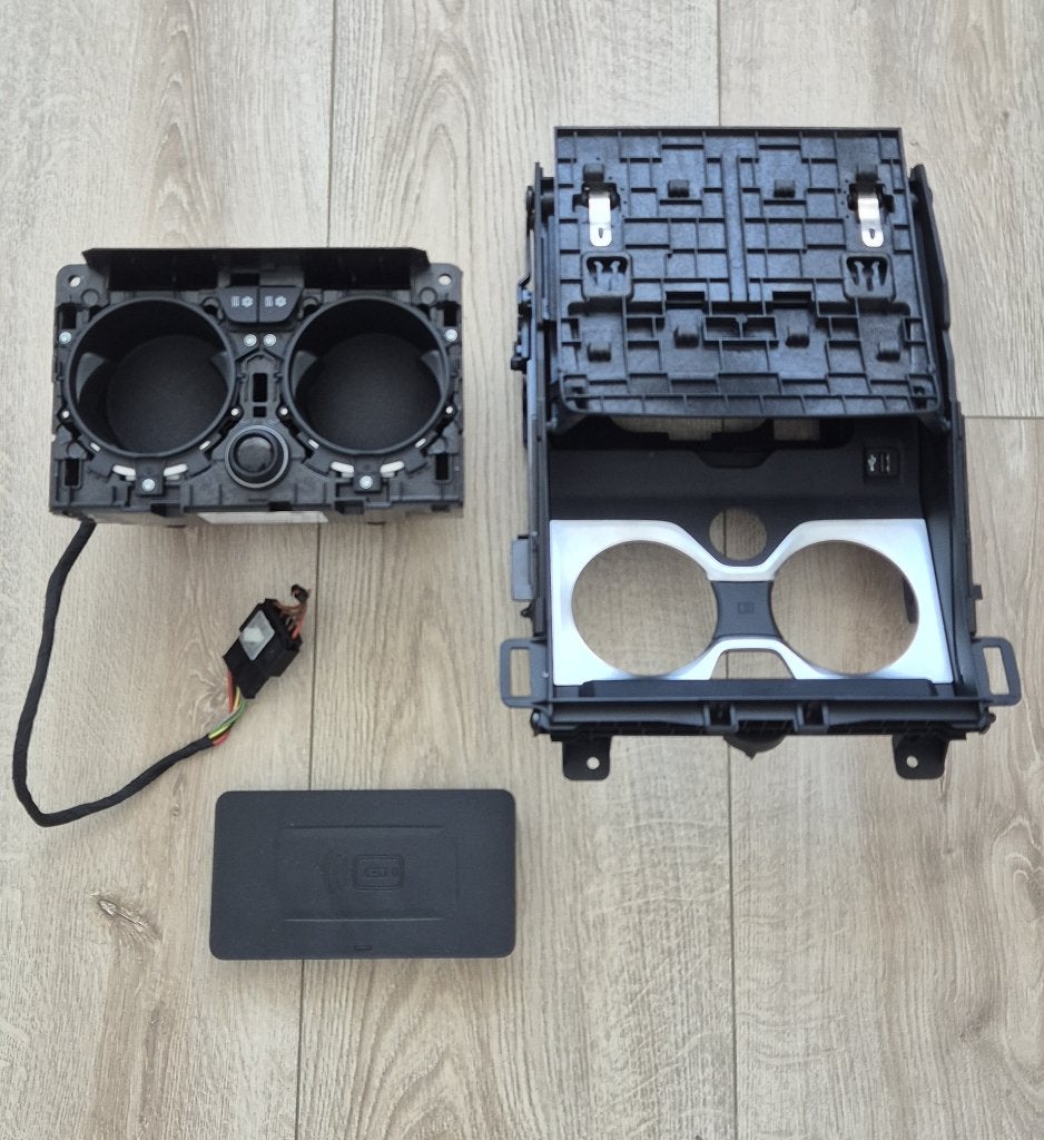 BMW X6 G06 x5 G05 x7 G07 thermocup 6827173, Auto-onderdelen, Besturing, Ophalen of Verzenden, Nieuw, BMW