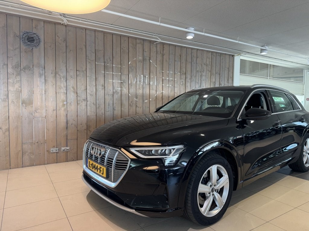 Audi e-tron 55 quattro Business edition 95 kWh (bj 2021), Automaat, 131 €/maand, 0 cilinders, 95 kWh