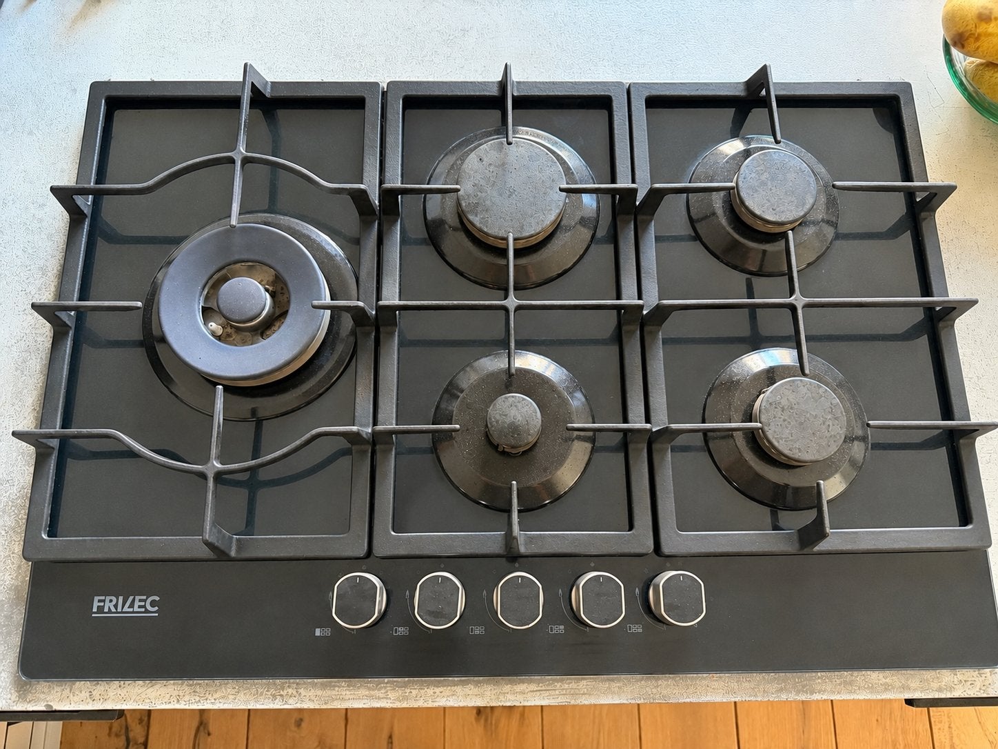 FRILEC 5-pits gaskookplaat – zwart – wokbrander, Witgoed en Apparatuur, Kookplaten, Ophalen, Gebruikt, Inbouw, Gas
