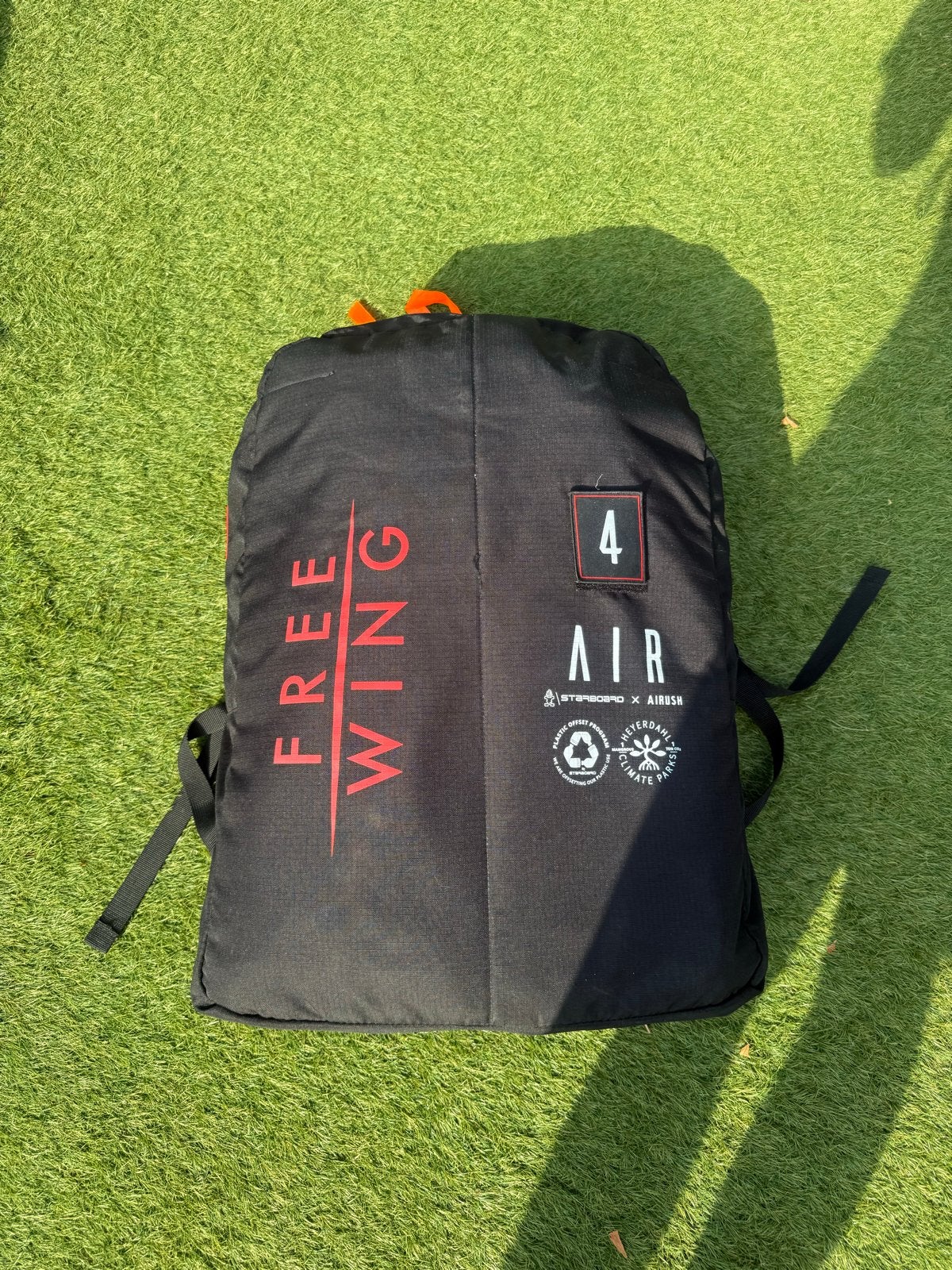 FreeWing Air V3 Wingfoil Wing 4m - Zo goed als nieuw, Ophalen, Met draagtas, 3.5 tot 5 m², Overige typen