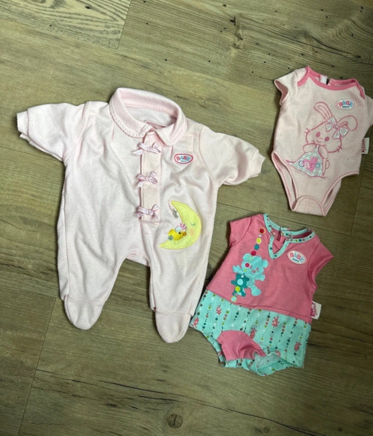 Baby Born kleding set - roze rompertjes en pakje, Kinderen en Baby's, Gebruikt, Babyborn, Ophalen of Verzenden, Babyborn