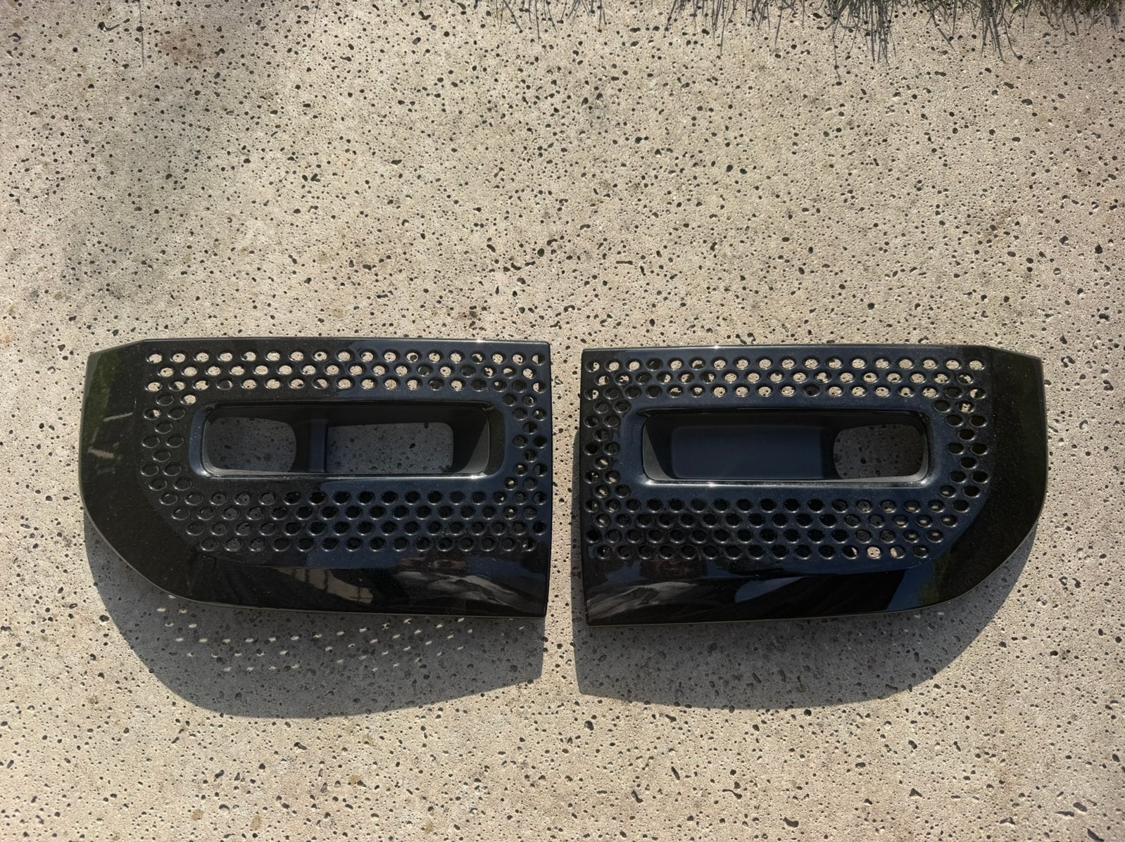 Originele Land Rover Defender L663 front bumper delen L+R, Auto-onderdelen, Ophalen, Nieuw, Land Rover