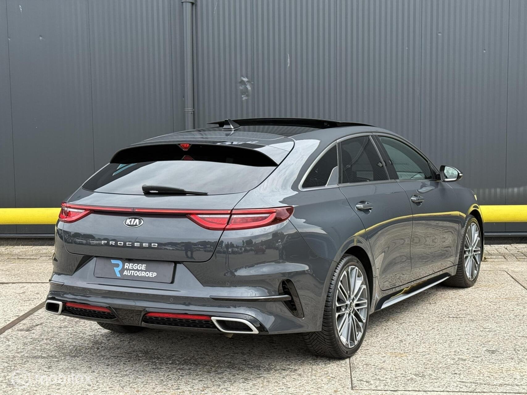 Kia ProCeed 1.4 T-GDI GT-PlusLine PANODAK | BOMVOL, Auto's, 4 cilinders, Adaptive Cruise Control, 16 km/l, 5 stoelen