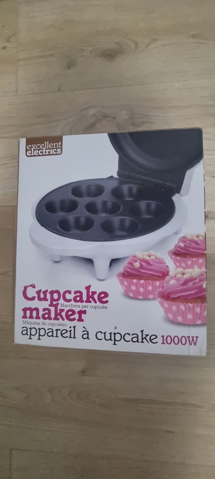 Cupcakemaker zo goed als nieuw - Excellent Electrics 1000W, Ophalen of Verzenden