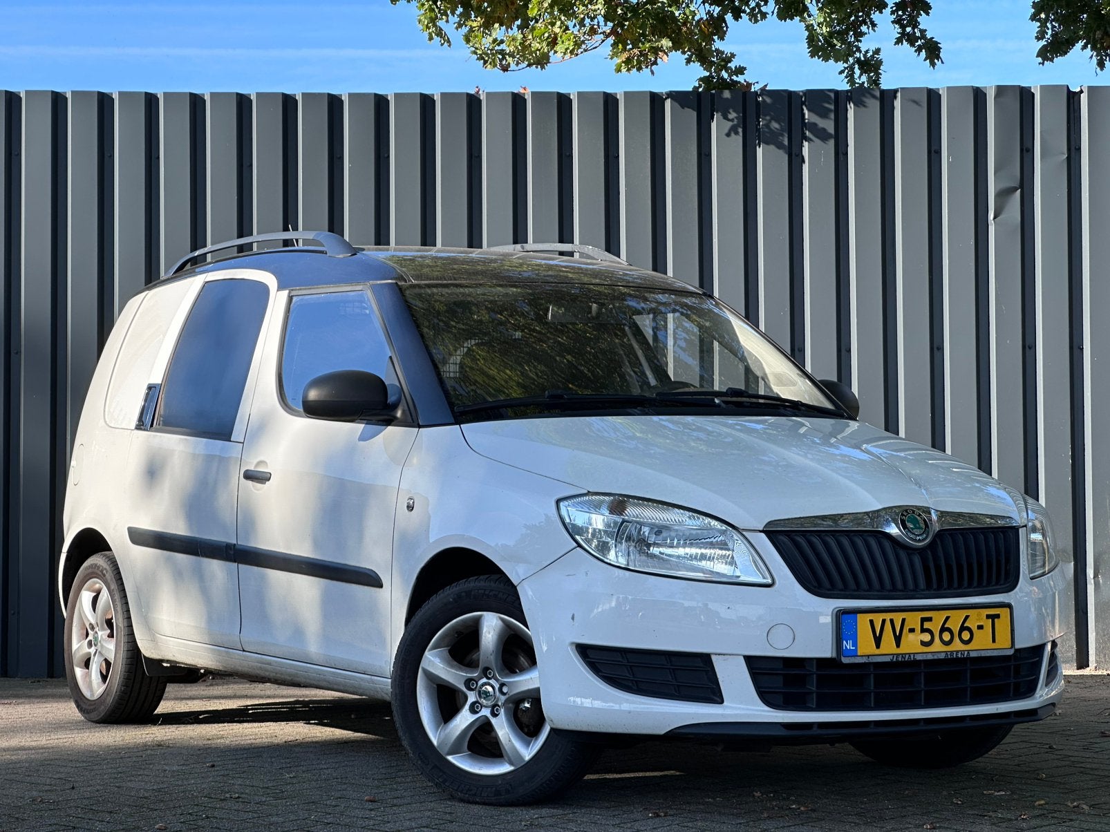 Skoda Praktik | Marge auto | Dubbele schuif | Trekhaak | LMV, Auto's, Bedrijf, 2 stoelen, Geïmporteerd, 1390 cc
