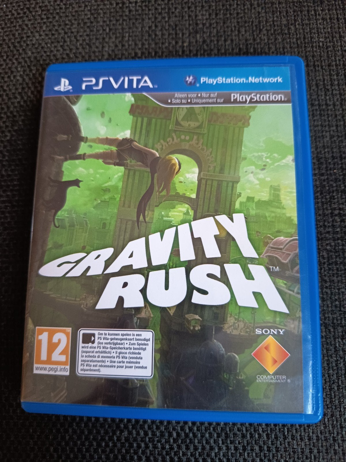 Gravity Rush PS Vita - Leuk spel in goede staat, Spelcomputers en Games, Ophalen of Verzenden