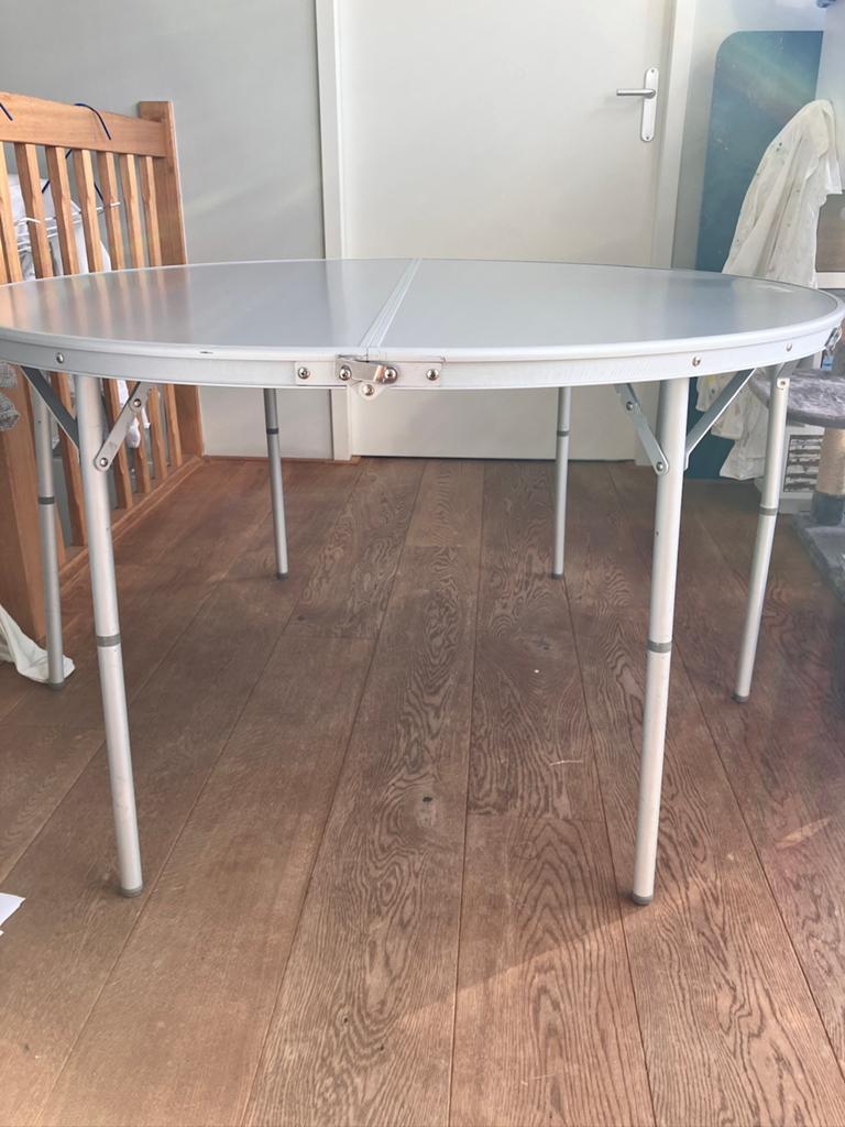 Ronde kampeertafel voor max. 6 personen, Ophalen of Verzenden, Zo goed als nieuw, Campingtafel