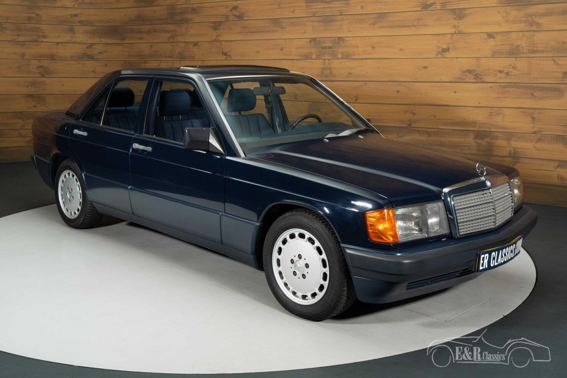 Mercedes 190 D Sedan | 1990, Auto's, Oldtimers, Mercedes-Benz, Bedrijf, 75 pk, Blauw