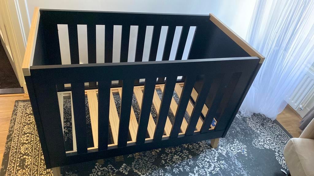 TWF ledikant, Kinderen en Baby's, Kinderkamer | Complete kinderkamers, Ophalen, Zo goed als nieuw, Jongetje of Meisje