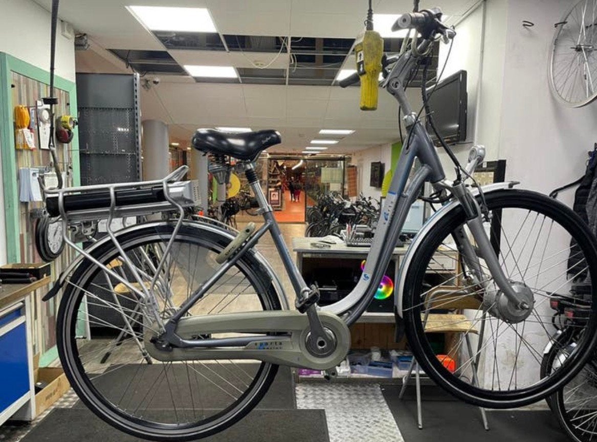 GEZOCHT: Elektrische fiets – (Haarlem, straal van 50 km), Ophalen of Verzenden, Zo goed als nieuw