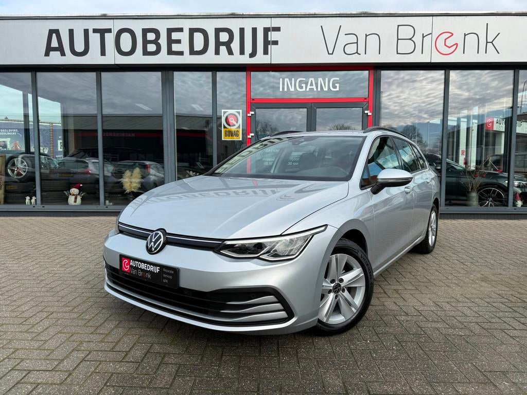 Volkswagen Golf Variant 1.0 TSI Life | ACC | Trekhaak | PDC, Auto's, Volkswagen, Voorwielaandrijving, Stof, 1219 kg, Grijs
