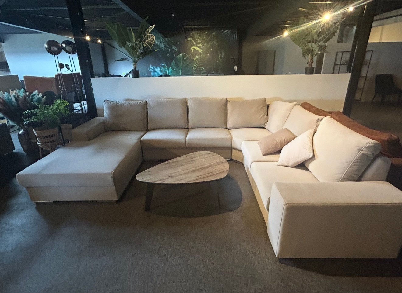 U-bank beige, Ophalen, 300 cm of meer, Zo goed als nieuw, 150 cm of meer