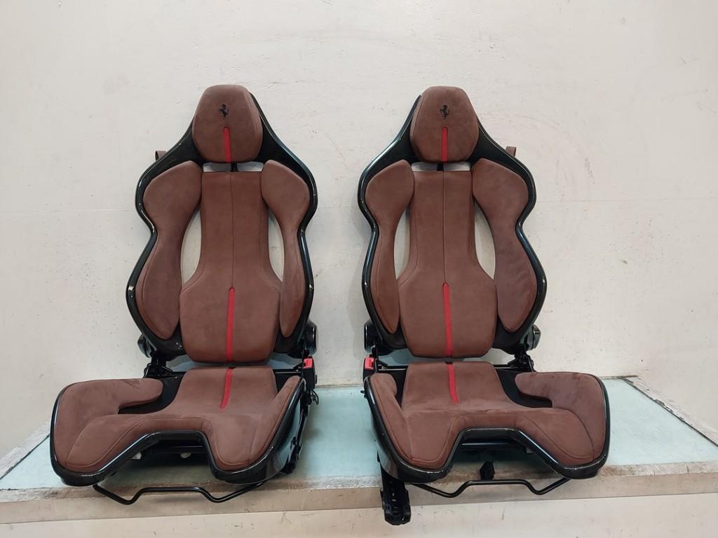 Interieur Ferrari 296 GTS (2021-10/..) 766636, Nijkerkerstraat 27a, AMERSFOORT 3821 CD, Utrecht, , Nederland, Gebruikt, Ham Autodemontage B.V.