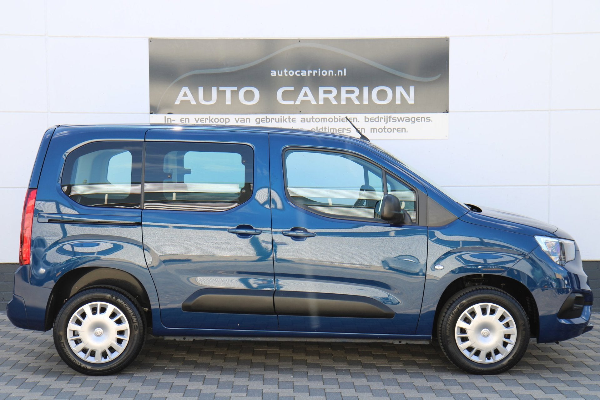 Opel Combo Tour 1.2 Turbo 110PK Carplay Camera 1ste Eig BTW, Auto's, Opel, Voorwielaandrijving, Dealer onderhouden, Stof, Gebruikt