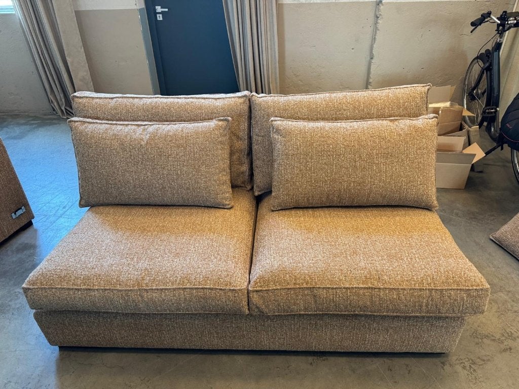 3 zits Annabelle l Whoon | Room108 l van €1463,- voor €699,-, Ophalen, 100 tot 125 cm, Rechte bank, Stof
