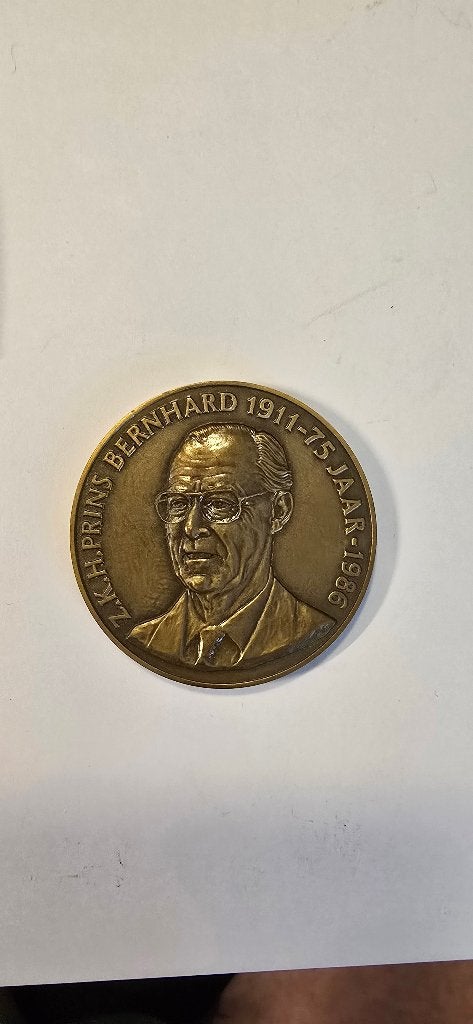 herdenkingspenning: "Eerbetoon Z.K.H. Prins Bernhard, Postzegels en Munten, Ophalen of Verzenden, Brons, Nederland