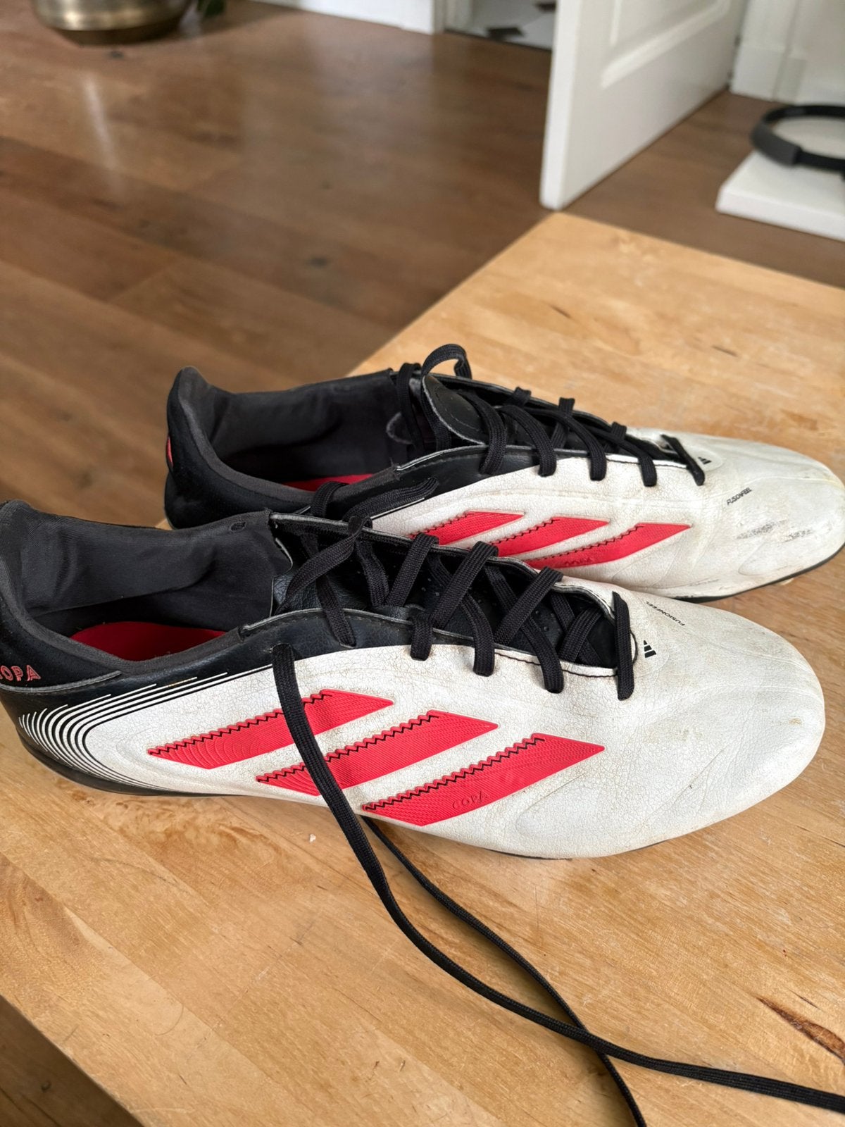 Voetbalschoenen adidas Copa maat 44, Maat XS of kleiner, Schoenen, Ophalen of Verzenden, Zo goed als nieuw