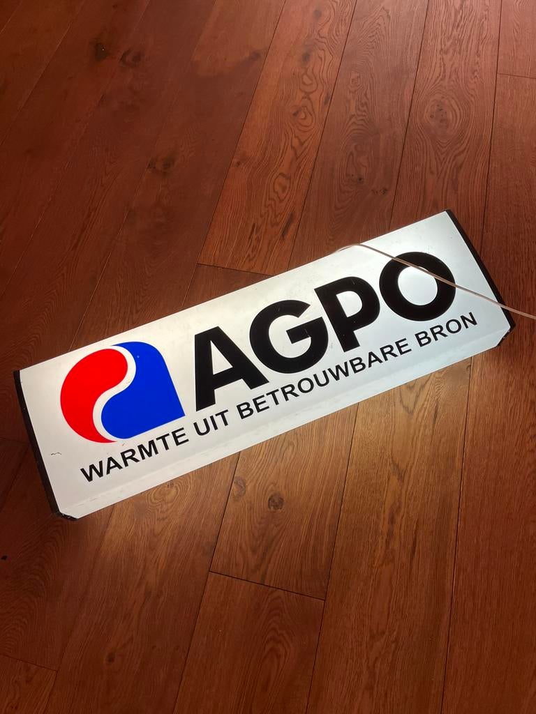 Lichtbak agpo, Ophalen, Zo goed als nieuw