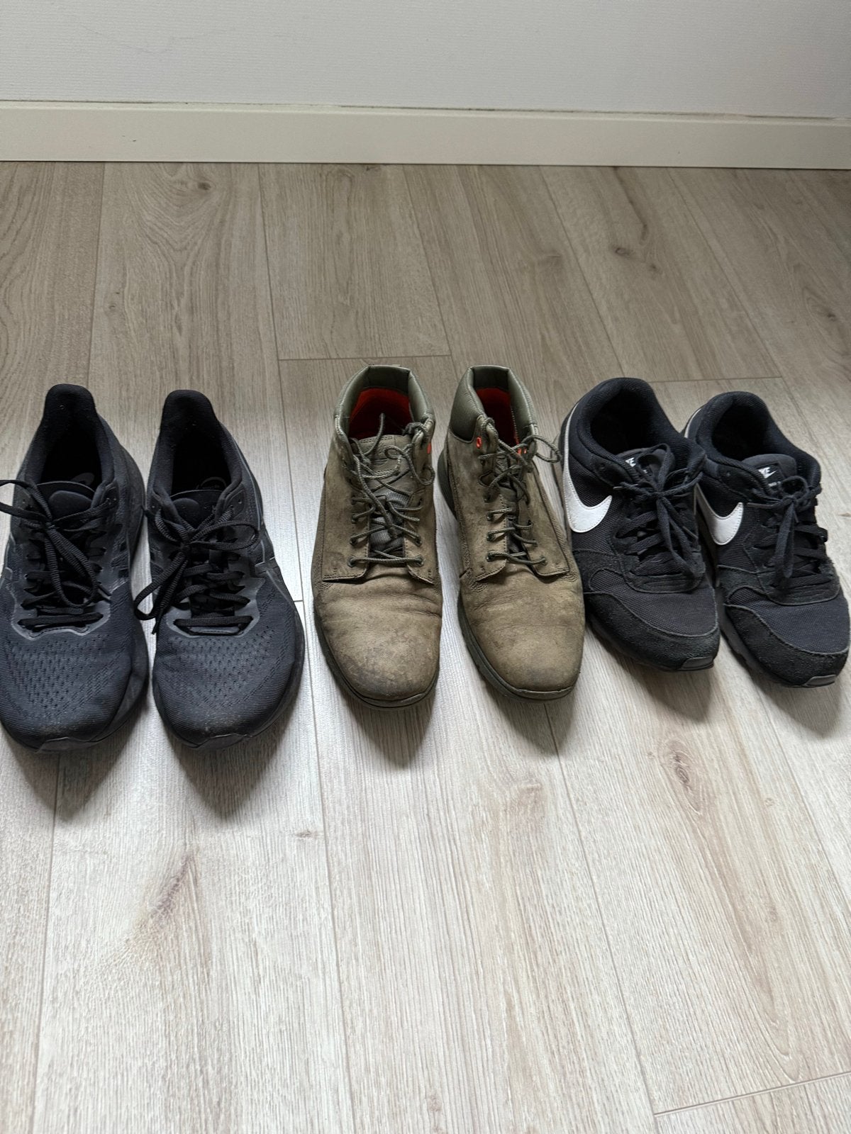Diverse partij gedragen herenschoenen - maten 44/45, Ophalen, Gedragen, Zwart, Sneakers of Gympen