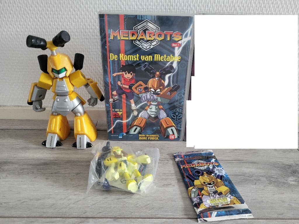 Medabots items te koop, Ophalen of Verzenden, Gebruikt, Tv, Gebruiksvoorwerp