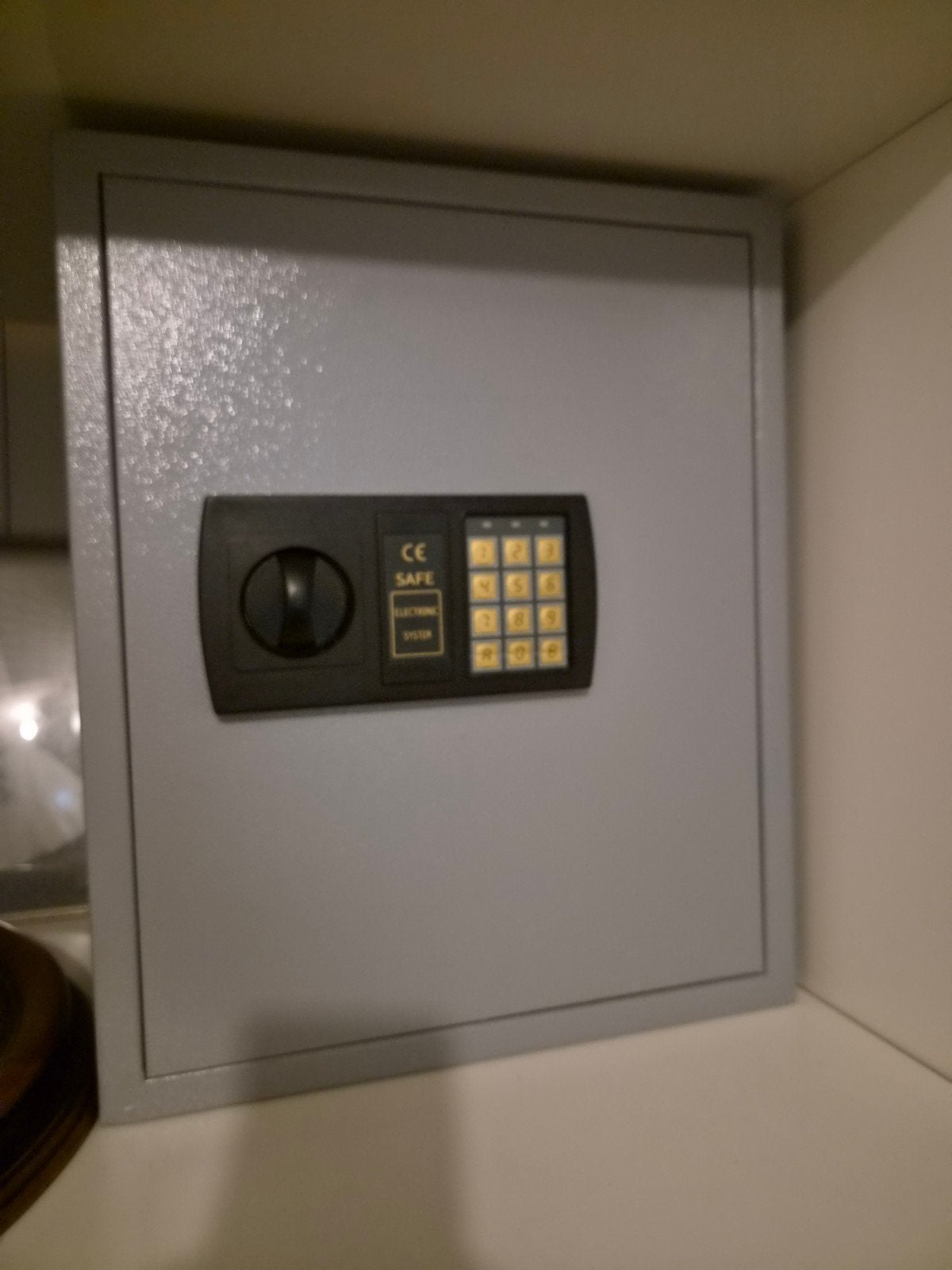 Kluis 45x37 cm met elektronisch slot en sleutel, Huis en Inrichting, Brandblussers en Brandkasten, Ophalen of Verzenden