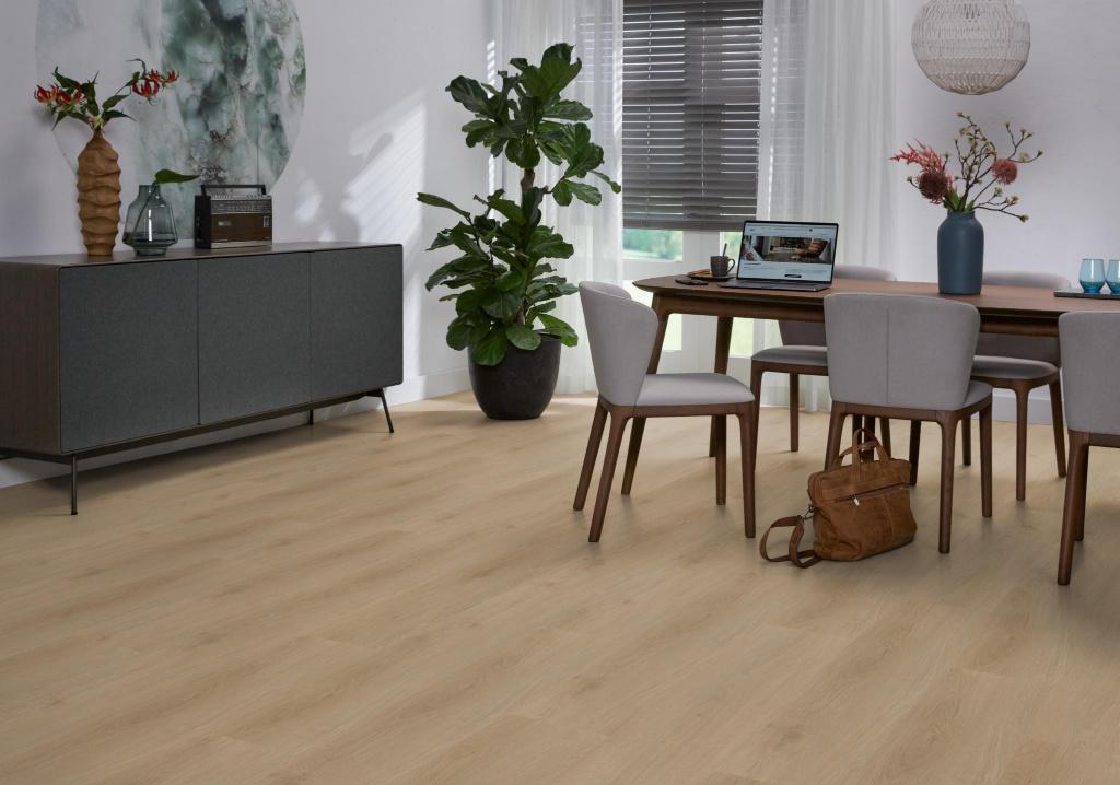 Plak Pvc True Grain Oak 60-14 Natural Toplaag 0,55 €23,95m2, Huis en Inrichting, Stoffering | Vloerbedekking, Plak Pvc vloer Dry-Back Natuur eiken - Rechte planken