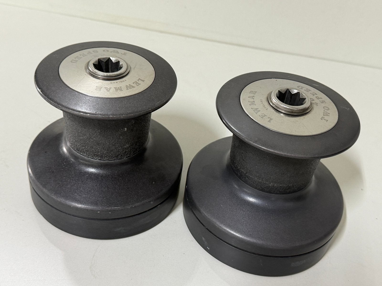 2 x Lewmar 40 two speed lier, Ophalen of Verzenden, Gebruikt, Overige typen
