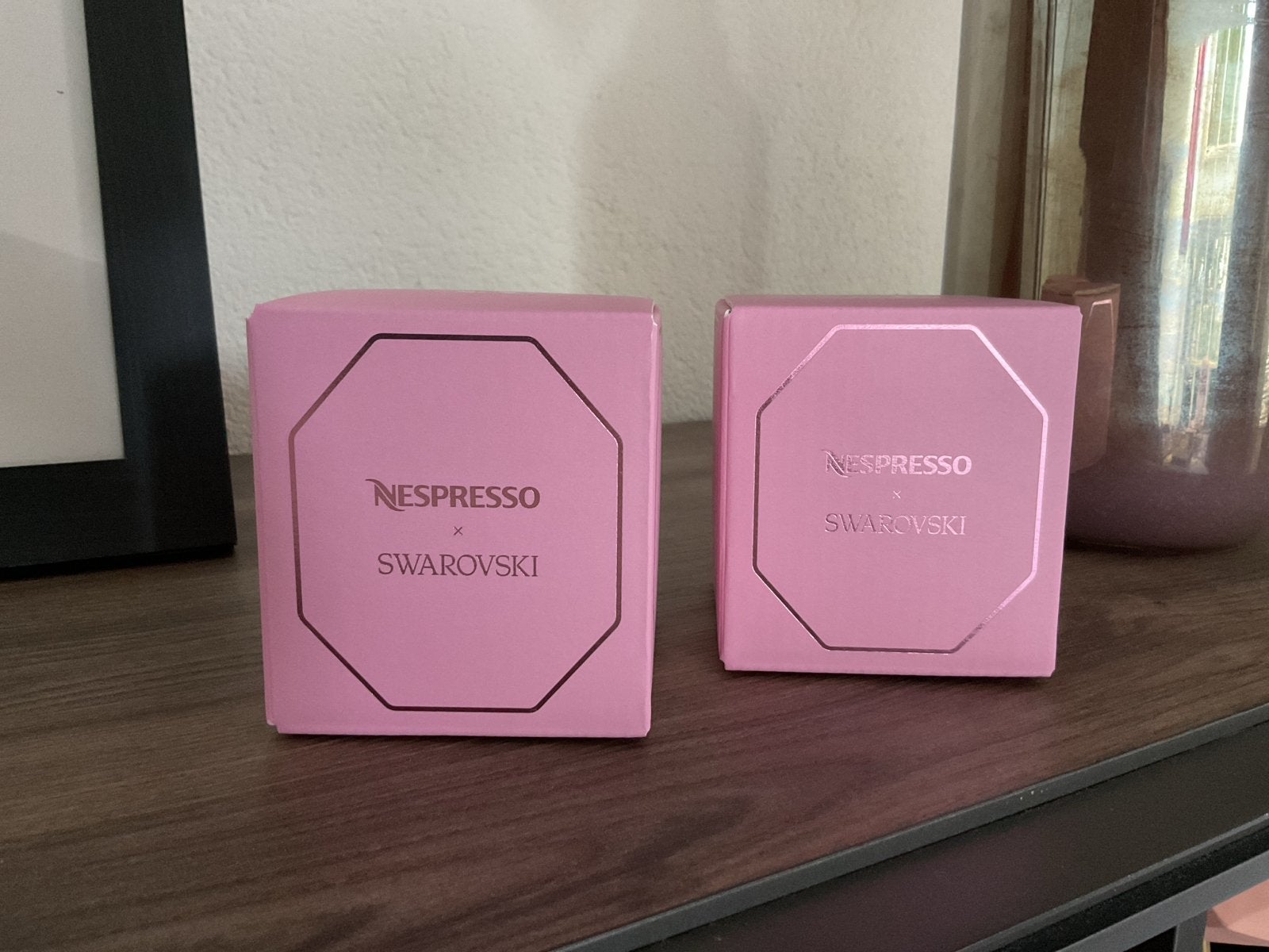 2x Nespresso Swarovski Pixie Lungo Limited Edition - NIEUW, Overige typen, Nieuw, Ophalen of Verzenden, Roze