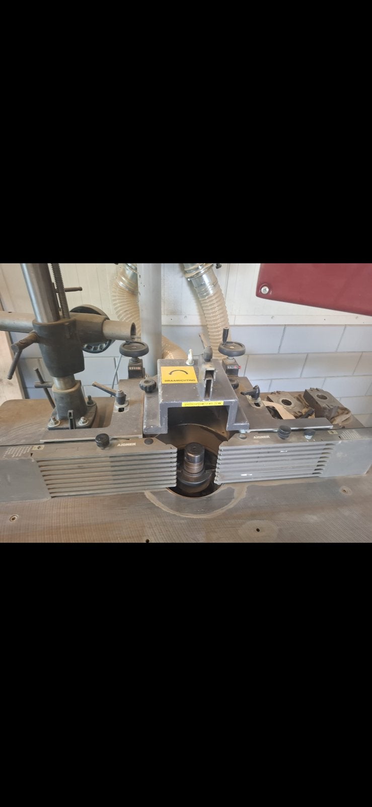Te koop diverse houtbewerkingsmachines, Ophalen