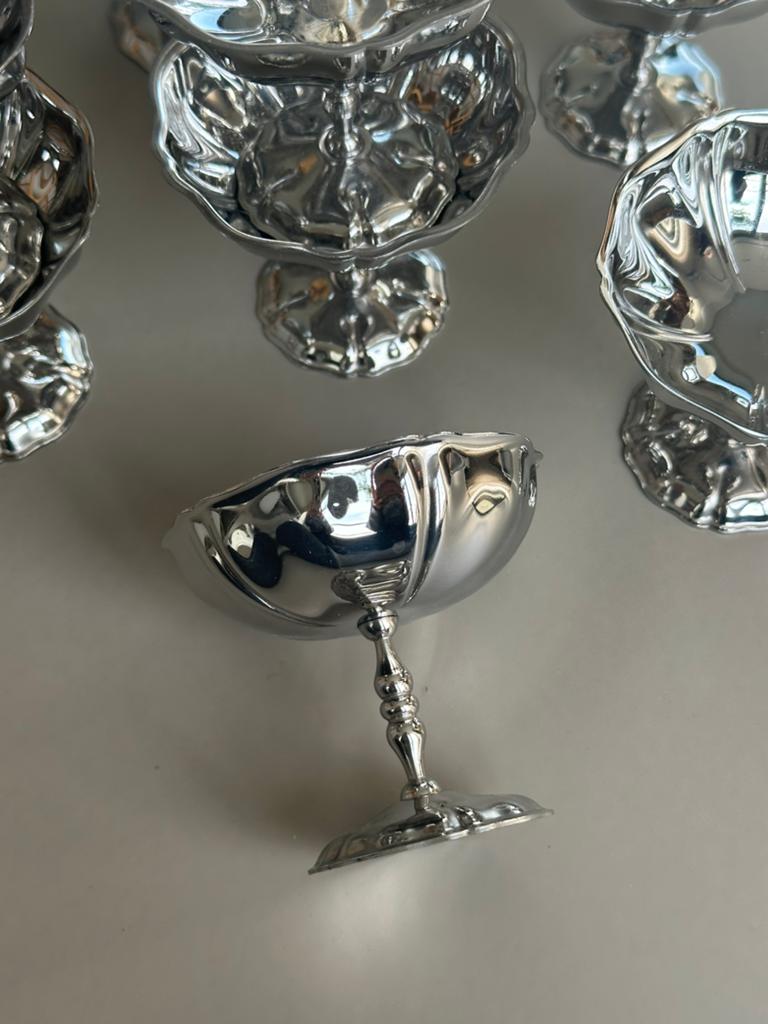 Vintage stalen rvs flower vlinder inox ijs champagne coupes, Antiek en Kunst, Antiek | Servies los, Ophalen of Verzenden