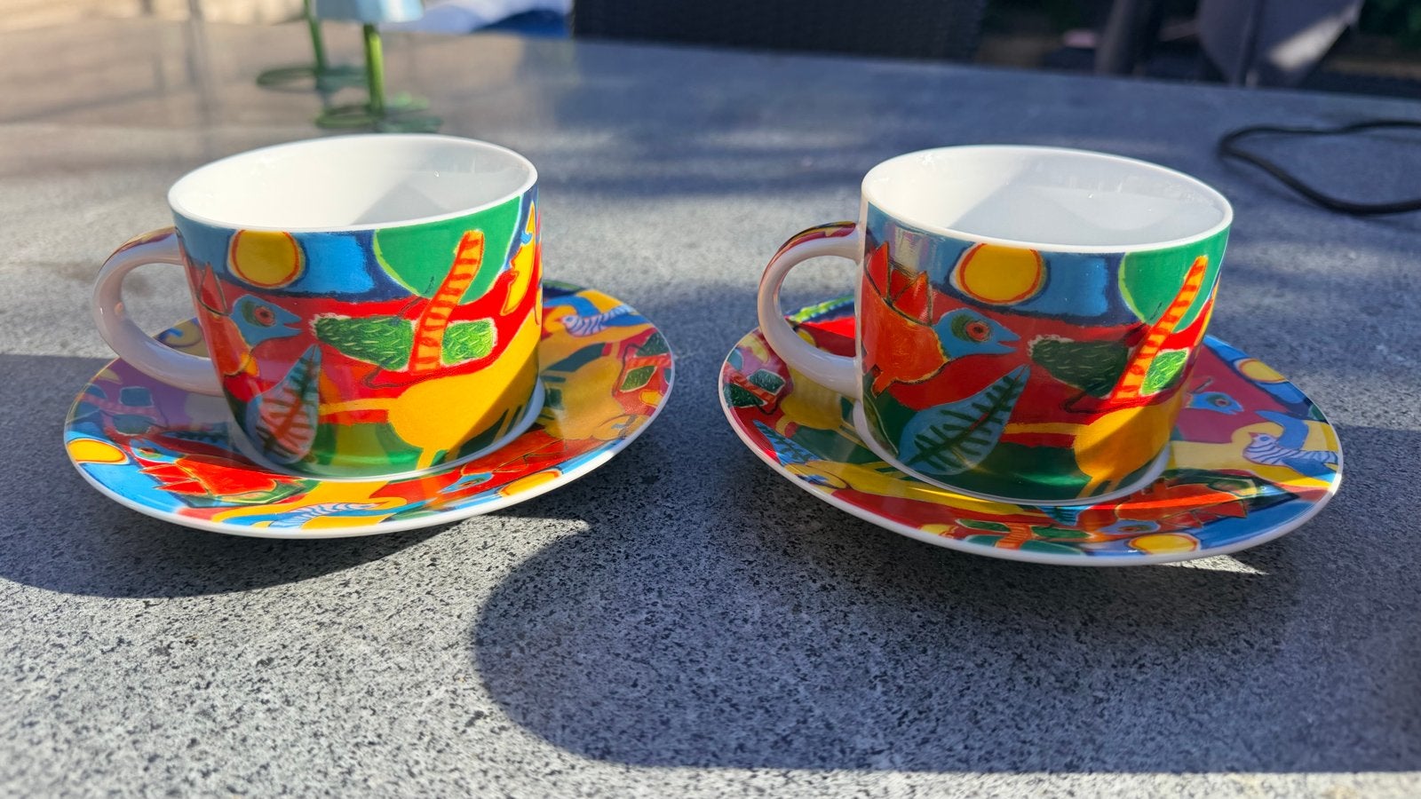 Corneille servies: 2 kop en schotels,  3 mokken 4 kopjes, Ophalen, Overige merken, Zo goed als nieuw, Modern