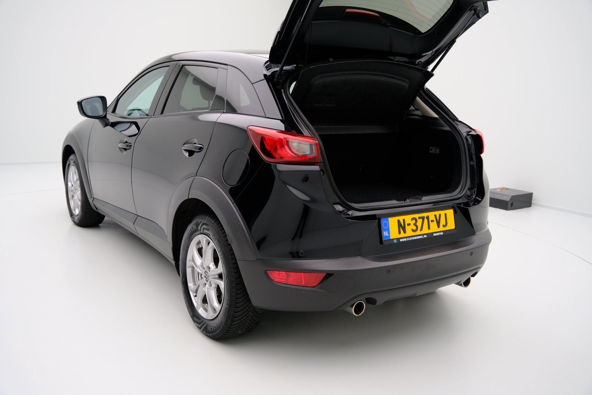 Foto 8 van Mazda CX-3 2.0 SkyActiv-G 121 Comfort Clima|CarPlay|LMV