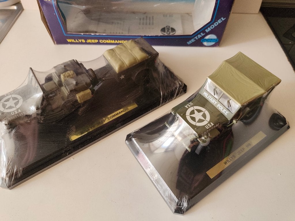 Gonio modelauto metaal Willys Jeep MB + Willys Jeep commando, Ophalen, Gebruikt, Auto, Overige merken