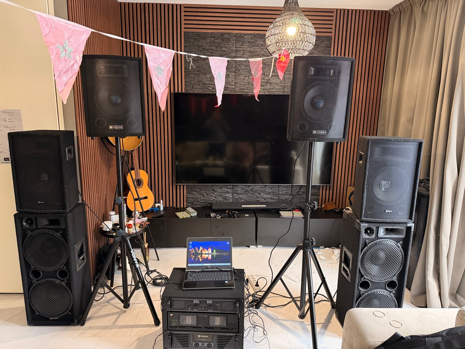 Complete geluidsinstallatie voor feesten en verjaardagen, Gebruikt, Inclusief kabels, Party speaker, Ophalen of Verzenden