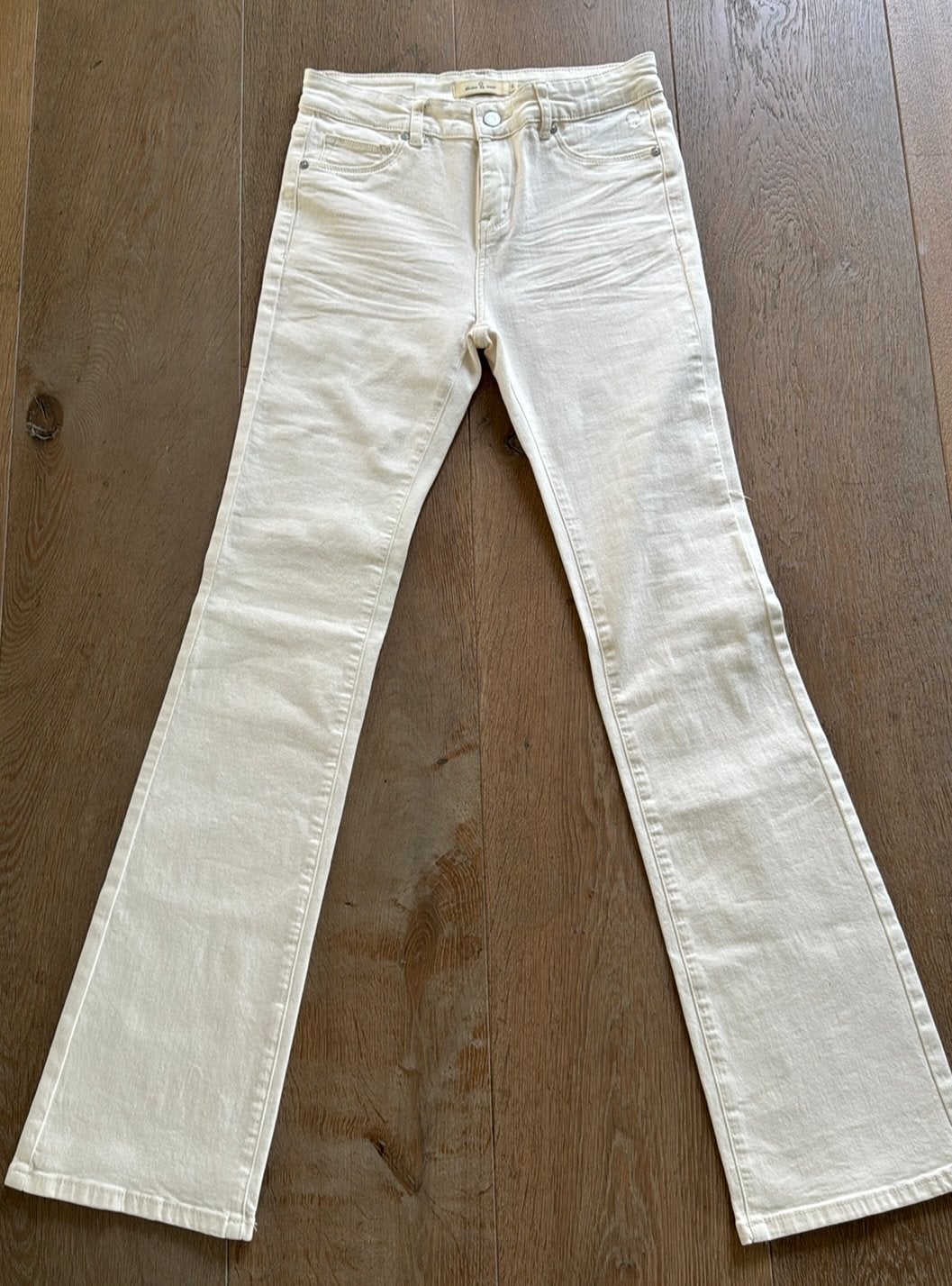 Witte flared jeans van Circle of Trust nieuw, Kleding | Dames, Spijkerbroeken en Jeans, Ophalen of Verzenden, Nieuw, Wit, W27 (confectie 34) of kleiner